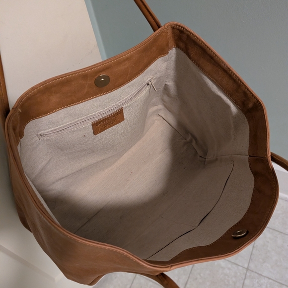 Mark & Graham Milano Leather Tote - Picture 4 of 6